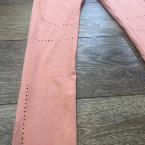 Gymshark Laser Cut Leggings, Peach, High-rise, Size Medium, Womens - Picture 11 of 13